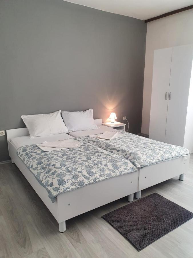 Rooms Nikola Rule Ostojic *